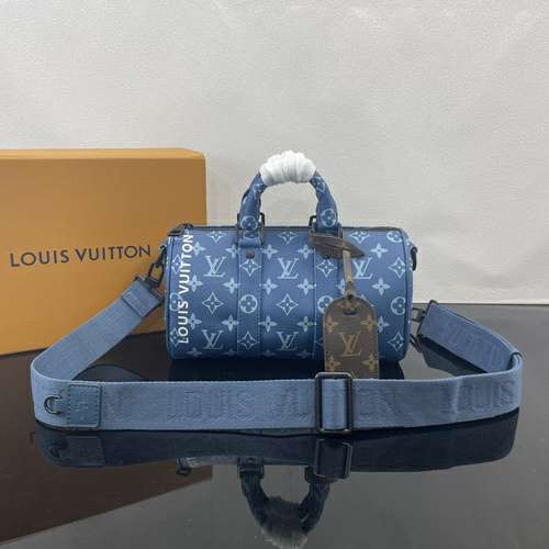 Picture of LV Mens Bags _SKUfw145877710fw
